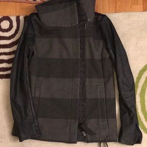 LuluLemon Outer Wear Jacket Awesome! XS or S